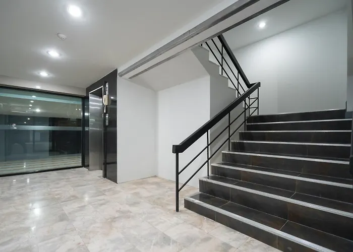 Hotel apartamentowy Psj Penthouse 4*